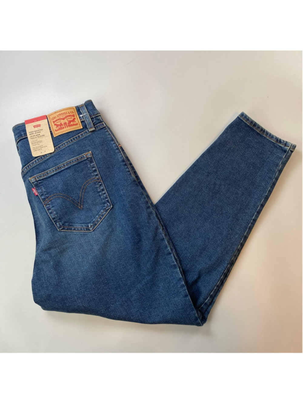 Levi's Mom Jeans 32 x 29 Blue High-Waisted Mom Stretch VSCO Girl Minimalist Cute